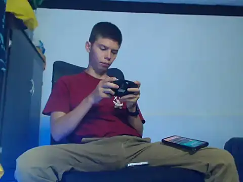 JhoanVelezModel online show from 10-03-25, 03:41