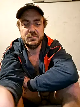 3615-ULLA online show from 11-08-25, 05:44