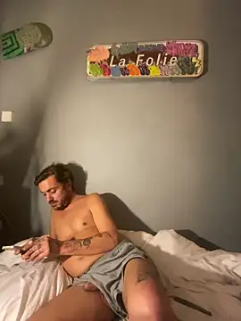 3615-ULLA online show from 11-06-25, 04:22