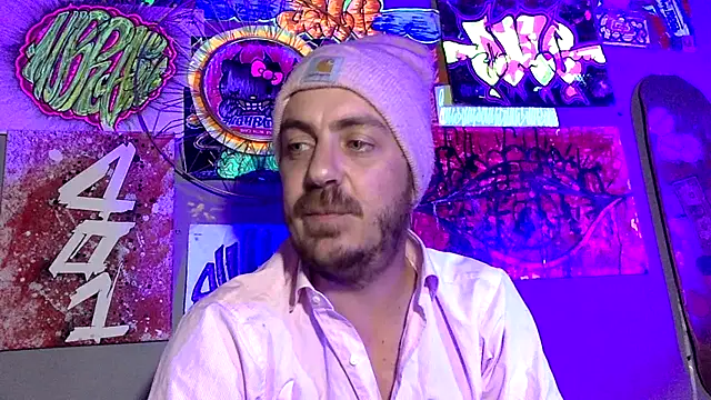 3615-ULLA online show from 03-18-26, 06:42