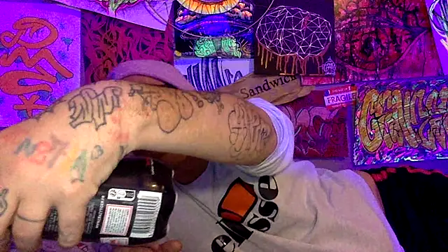 3615-ULLA online show from 04-05-26, 10:05