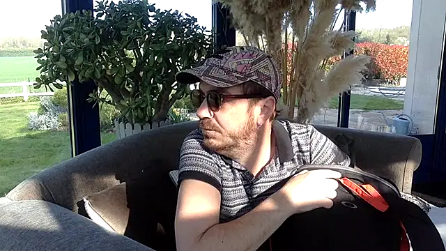 3615-ULLA online show from 03-20-26, 08:59