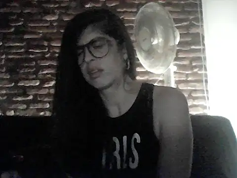 luzdelu online show from 04-26-26, 03:48