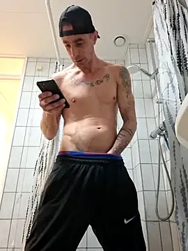 kompiee online show from 11-23-25, 12:20