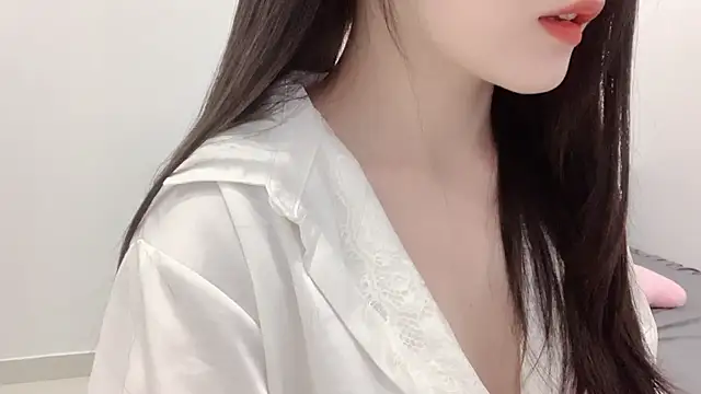 Snapshot of ___Lily___ chatting on 05-09-26, 04:43 Lily online show from 05-09-26, 04:43