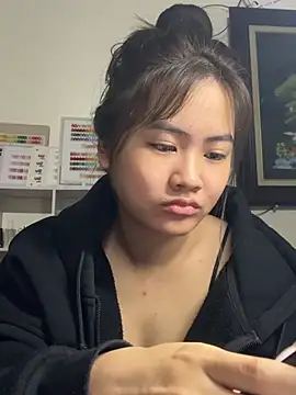 Lucky-nice202 online show from 02-04-26, 05:41