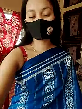 Snapshot of Sweet_Bindika07 chatting on 10-05-25, 05:31 Sweet Bindika07 online show from 10-05-25, 05:31