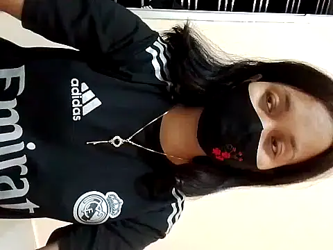 Snapshot of Sweet_Bindika07 chatting on 09-18-25, 08:34 Sweet Bindika07 online show from 09-18-25, 08:34