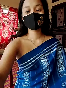 Snapshot of Sweet_Bindika07 chatting on 10-04-25, 04:14 Sweet Bindika07 online show from 10-04-25, 04:14