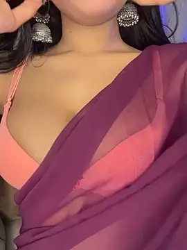 KARISHMA-STRIP online show from 03-18-26, 06:42