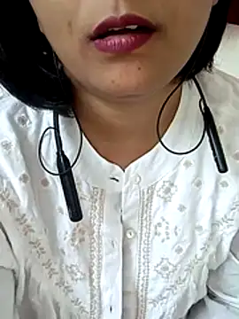 Queen Kushi4 online show from 02-13-26, 07:52