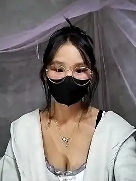 saronla 03 online show from 12-05-25, 07:12