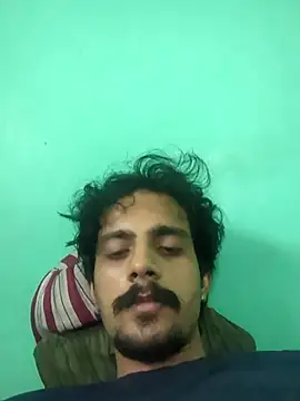 Snapshot of Crazycouple_01 chatting on 09-27-25, 05:02 Crazycouple 01 online show from 09-27-25, 05:02