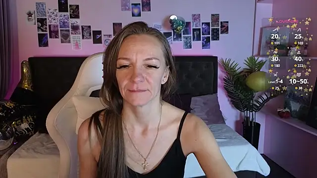 Jesica mooon online show from 01-12-26, 01:23