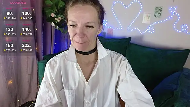 Jesica mooon online show from 02-14-26, 01:28