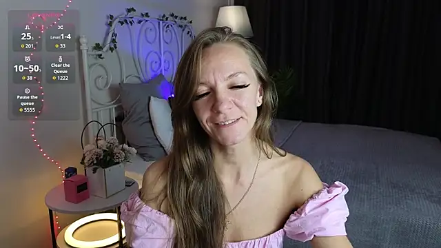 Jesica mooon online show from 10-20-25, 01:29