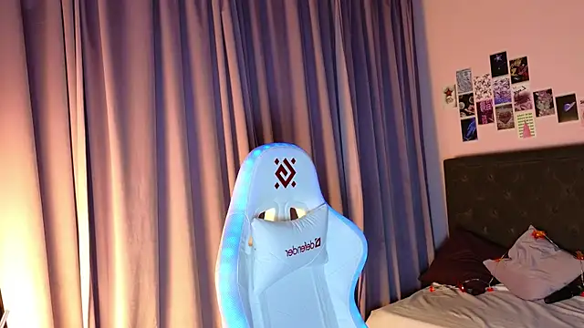 Jesica mooon online show from 11-09-25, 01:31