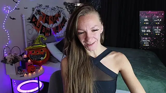 Jesica mooon online show from 10-30-25, 01:37