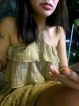   BabyShowPublic   online show from 09-29-25, 01:50