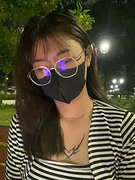   BabyShowPublic   online show from 10-23-25, 11:53