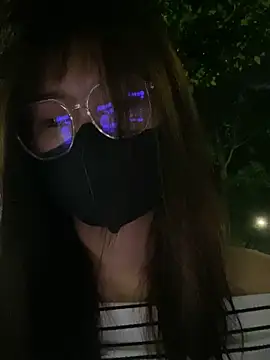   BabyShowPublic   online show from 10-28-25, 02:05