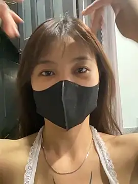   BabyShowPublic   online show from 12-21-25, 04:30