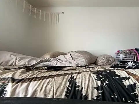 KANDIS864 online show from 11-16-25, 05:39