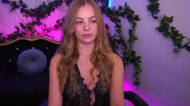 AngyyEyess online show from 10-28-25, 12:11