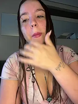 m0ranguinh0s2 online show from 06-20-26, 07:08