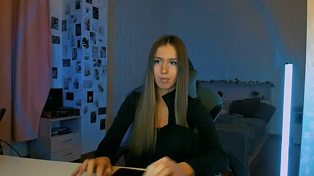 yourrdanceteacher online show from 11-20-25, 07:36