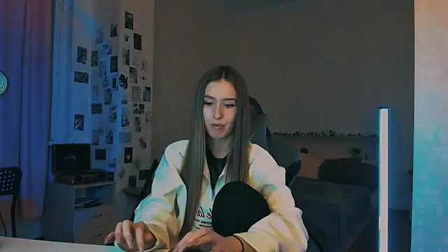 yourrdanceteacher online show from 11-26-25, 07:58