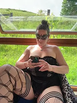 Nadja Noir online show from 05-21-26, 02:36
