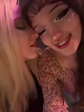 kamila blush online show from 12-23-25, 12:33