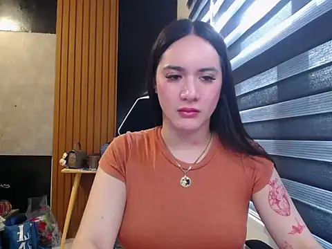 Snapshot of Yhanbeaufort18 chatting on 09-18-25, 07:44 Yhanbeaufort18 online show from 09-18-25, 07:44