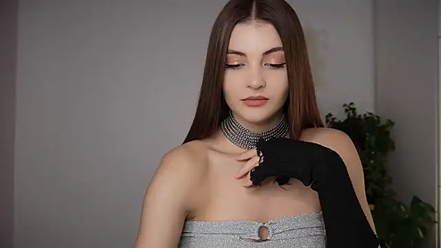 MayTease online show from 10-28-25, 08:41