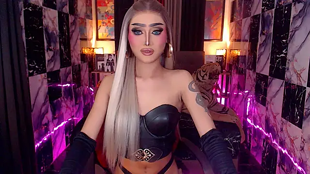 IndestructibleLily online show from 01-16-26, 08:13