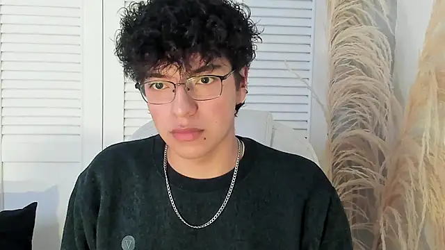 miilo wolf online show from 10-01-25, 11:36