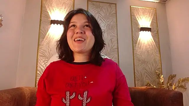 Snapshot of Amie_gh chatting on 10-01-25, 11:25 Amie gh online show from 10-01-25, 11:25