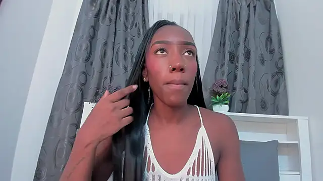 Mistt Mia online show from 10-12-25, 12:28