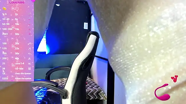 SamaraAnders  online show from 11-12-25, 04:49