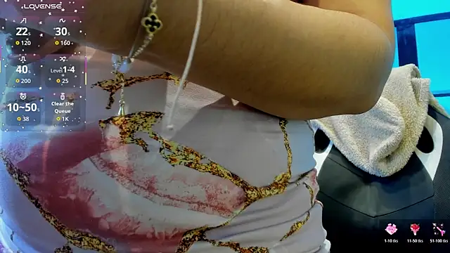SamaraAnders  online show from 05-07-26, 04:50