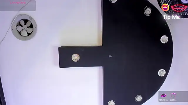 SamaraAnders  online show from 03-31-26, 04:36