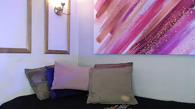 Lucigh  online show from 10-13-25, 07:26