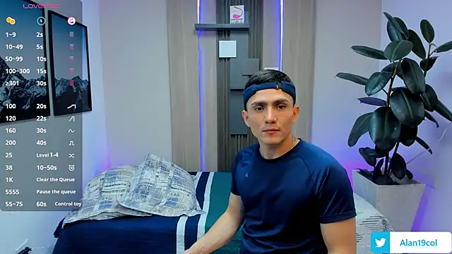 alan nd kevin online show from 11-26-25, 07:03