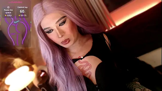 mslilly croft online show from 04-11-26, 02:41