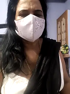 mallu-lover online show from 11-17-25, 04:27