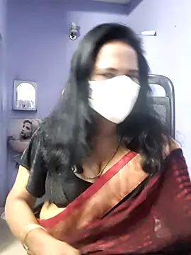 mallu-lover online show from 11-17-25, 04:33