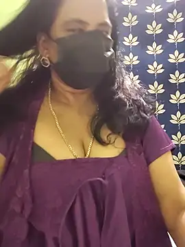 mallu-lover online show from 11-07-25, 05:28