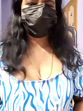 mallu-lover online show from 11-04-25, 04:16