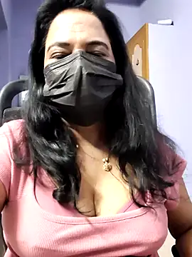 mallu-lover online show from 10-24-25, 12:42